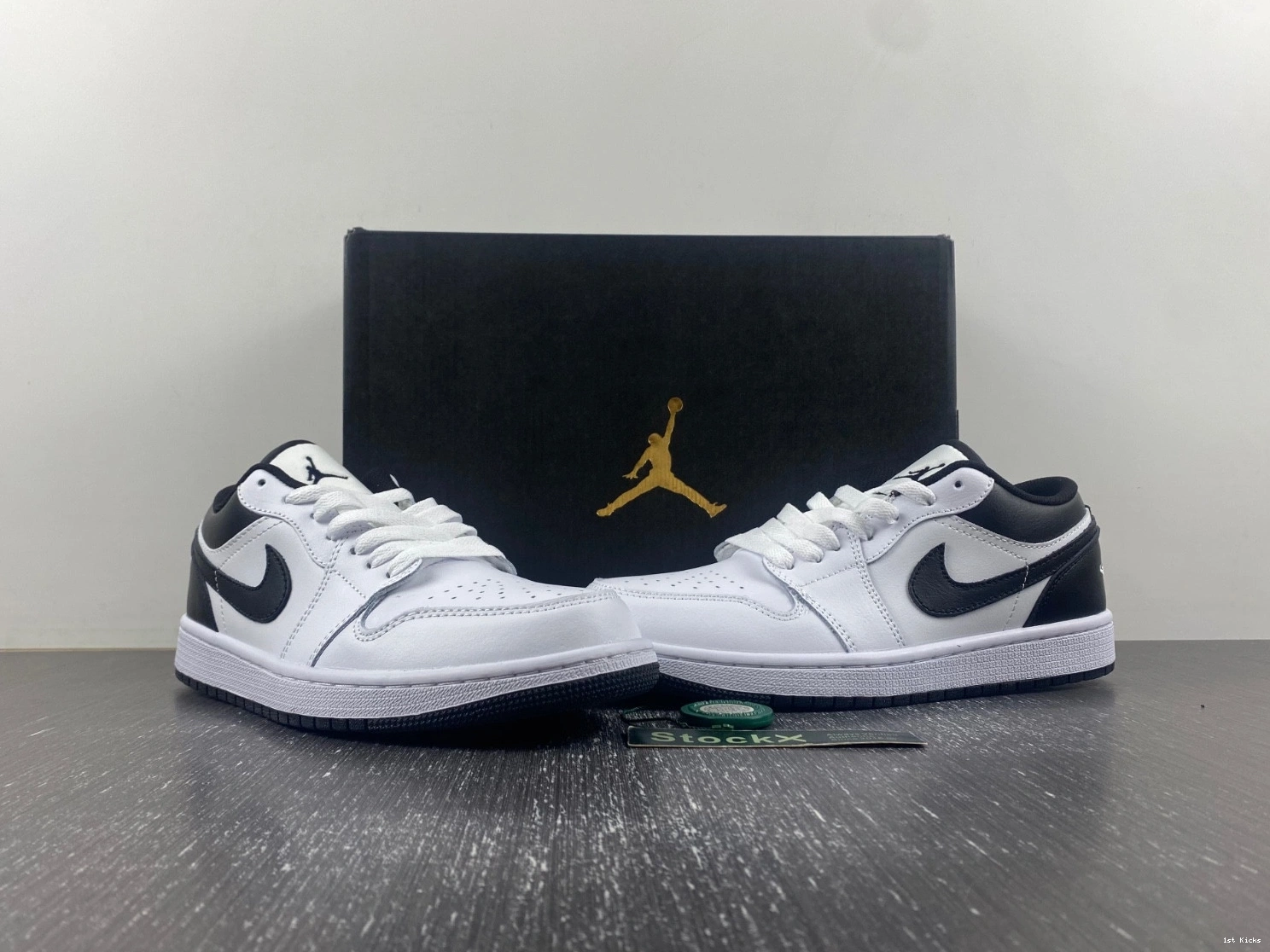 Black 1 553558-132 Low - Jordan White Men's 1028